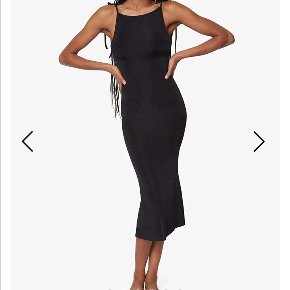 NWT WEWOREWHAT/DB BLACK Slinky dress. SIZE XL.